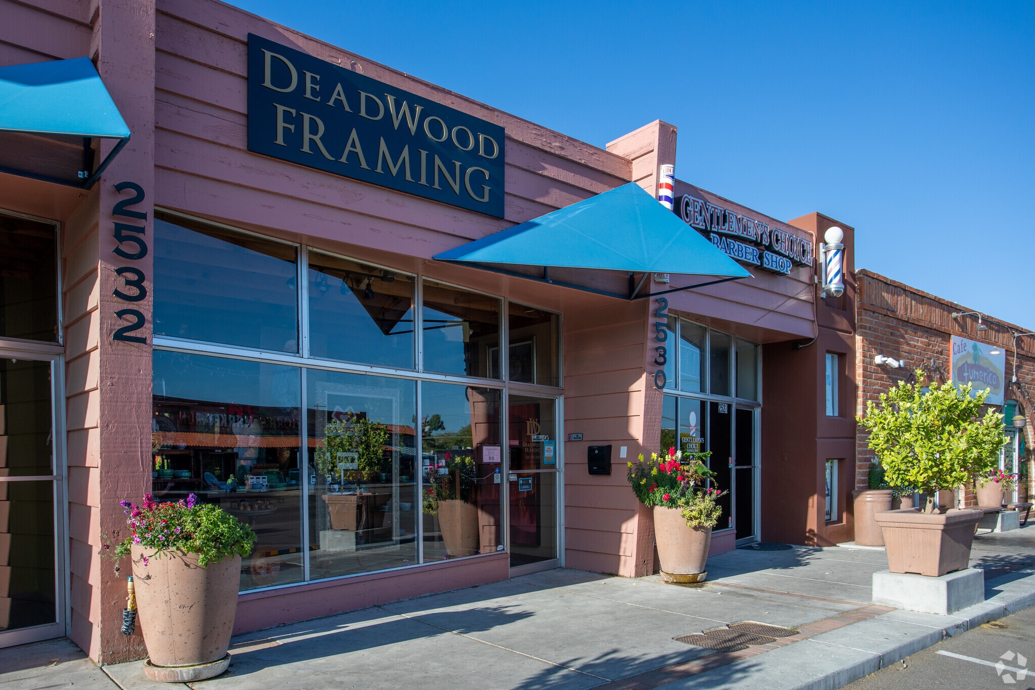 2528-2532 E 6th St, Tucson, AZ for lease Primary Photo- Image 1 of 4