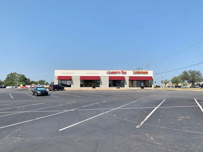 2224-2300 W Main St, Norman, OK à louer - Photo du bâtiment - Image 3 de 4