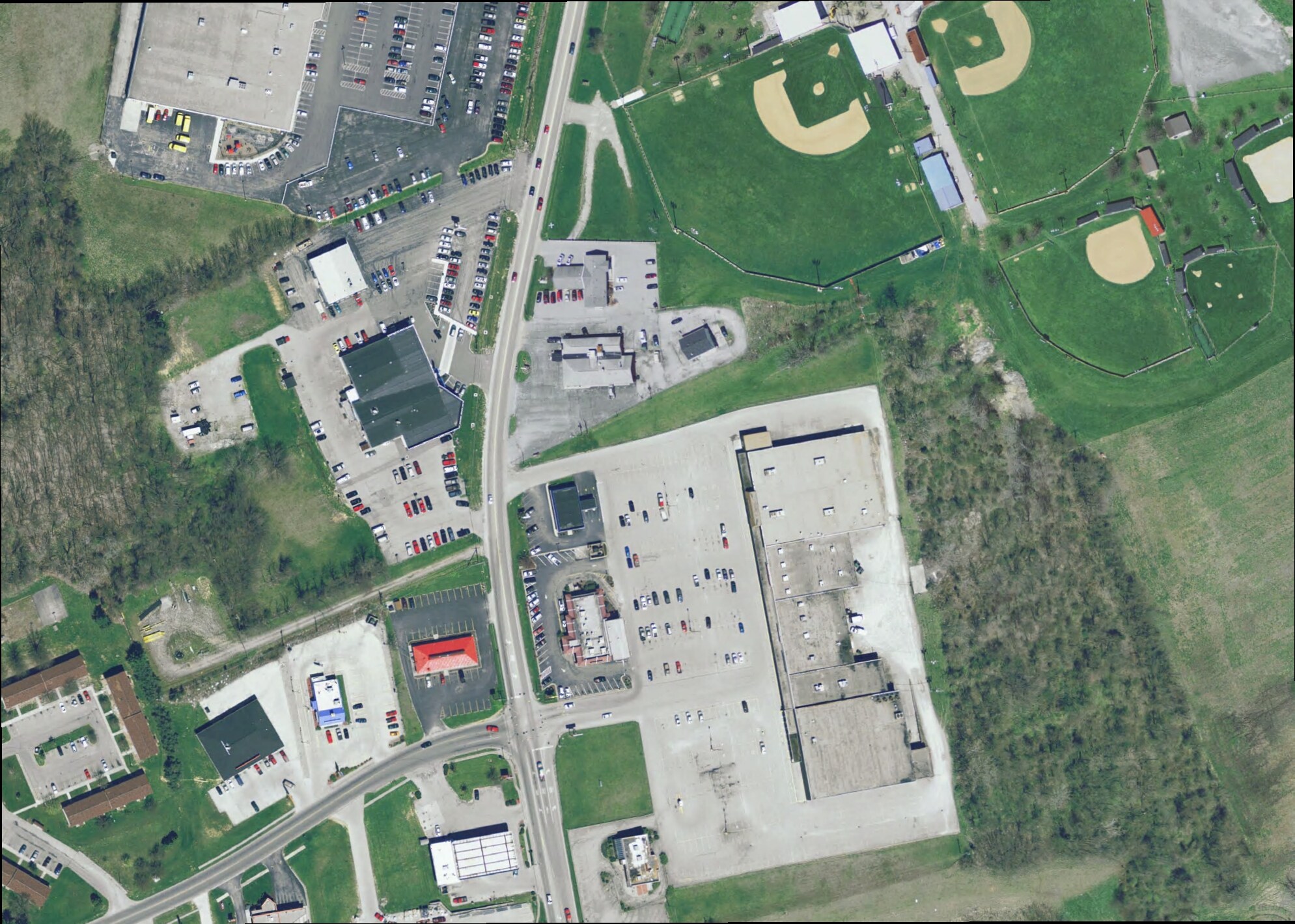 N High St, Hillsboro, OH à louer Photo principale- Image 1 de 2