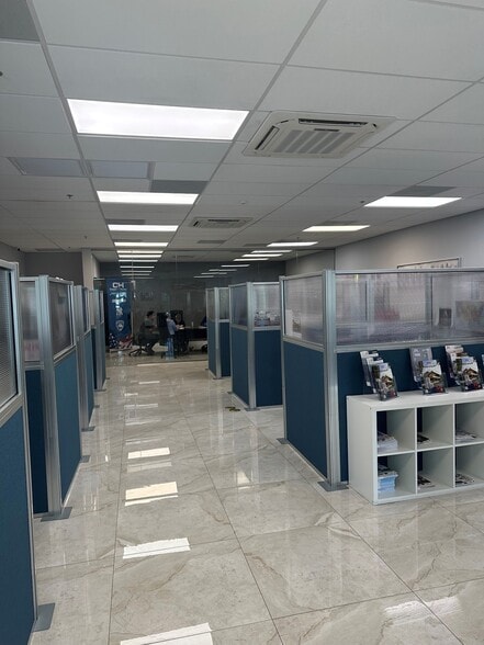 3550 NW 113th Ct, Miami, FL for lease - Building Photo - Image 3 of 6