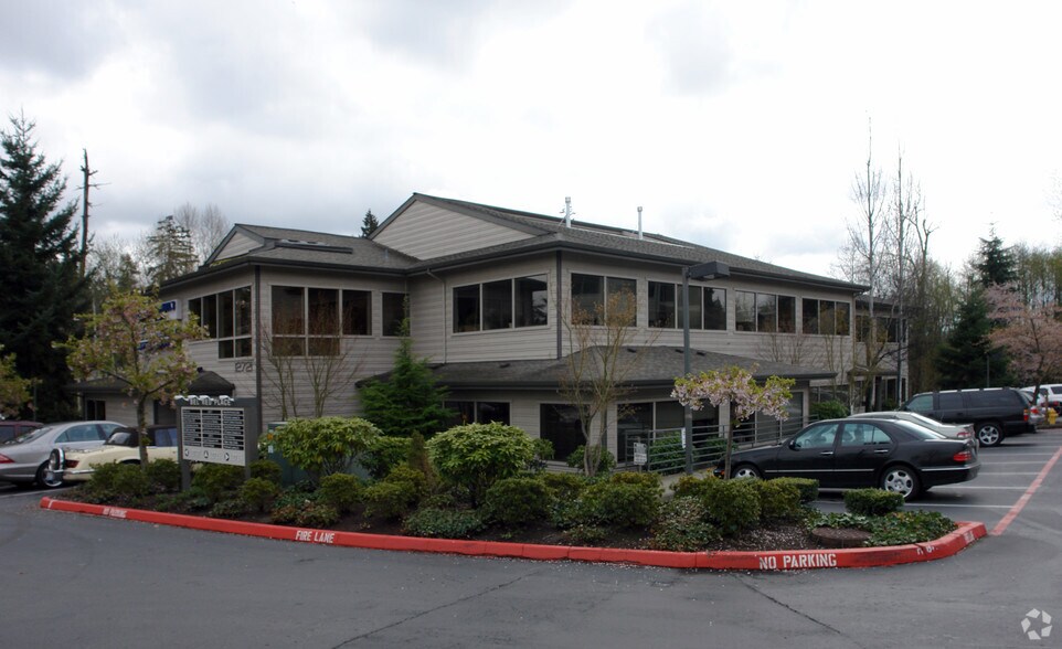 12721 NE Bel Red Rd, Bellevue, WA à louer - Photo du bâtiment - Image 2 de 7
