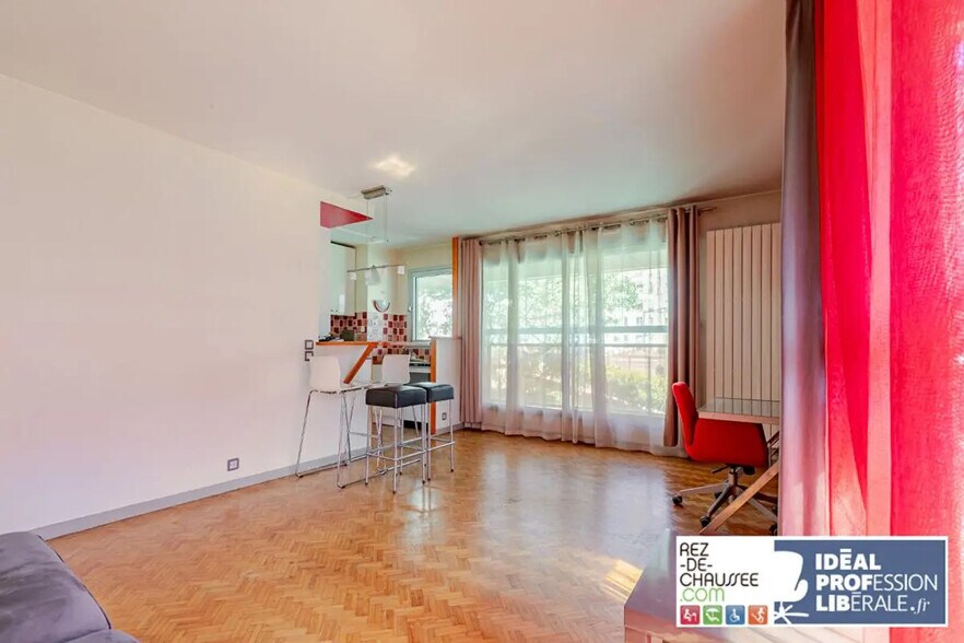 Immeuble residentiel dans Boulogne-Billancourt à vendre - Photo du bâtiment - Image 3 de 9
