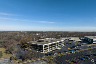 915 Harger Rd, Oak Brook, IL - Aérien  Vue de la carte - Image1