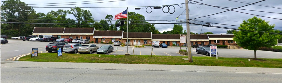 5038-5050 W Chester Pike, Edgemont, PA for lease - Building Photo - Image 1 of 9