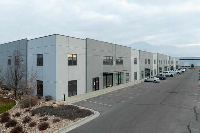 Plus de détails pour 142 N 1800 W, Lindon, UT - Industriel à louer