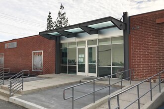 15148 Bledsoe St, Sylmar, CA for lease Building Photo- Image 1 of 2