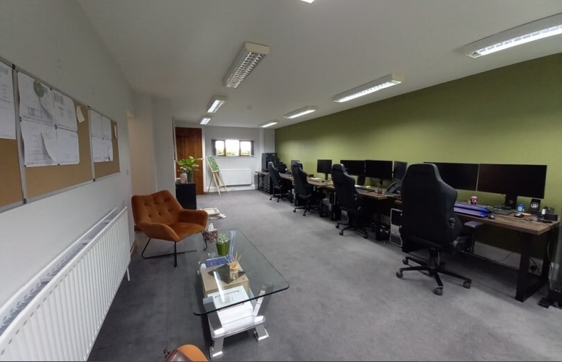 1 Mill Farm Courtyard, Beachampton for lease Interior Photo- Image 1 of 3