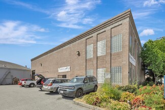 Plus de détails pour 935 Tanklage Rd, San Carlos, CA - Industriel à louer