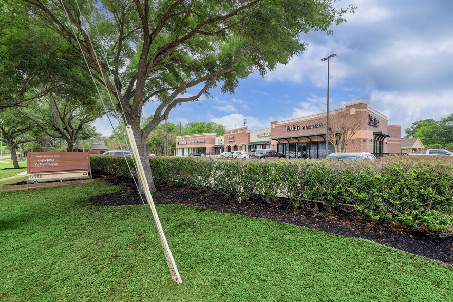 6560 Greatwood Pky, Sugar Land, TX à louer - Photo du bâtiment - Image 1 de 5