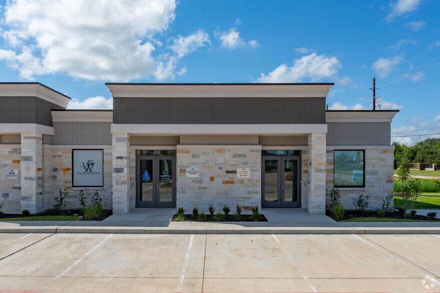 3129 Kingsley Dr, Pearland, TX à louer - Photo du bâtiment - Image 2 de 2