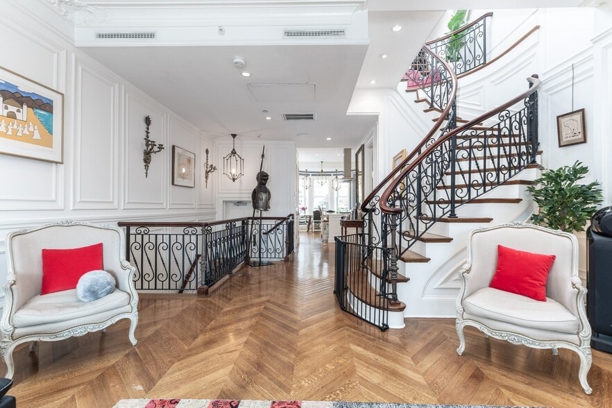 230 Commonwealth, Boston, MA for sale - Building Photo - Image 3 of 42