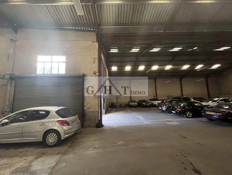 Industrial in Bailly-Romainvilliers for sale - Interior Photo - Image 3 of 4
