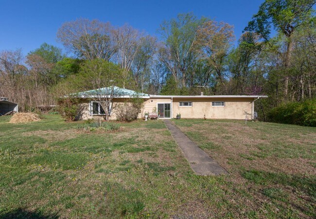 More details for 8286-8294 James Madison Pky, King George, VA - Retail for Sale