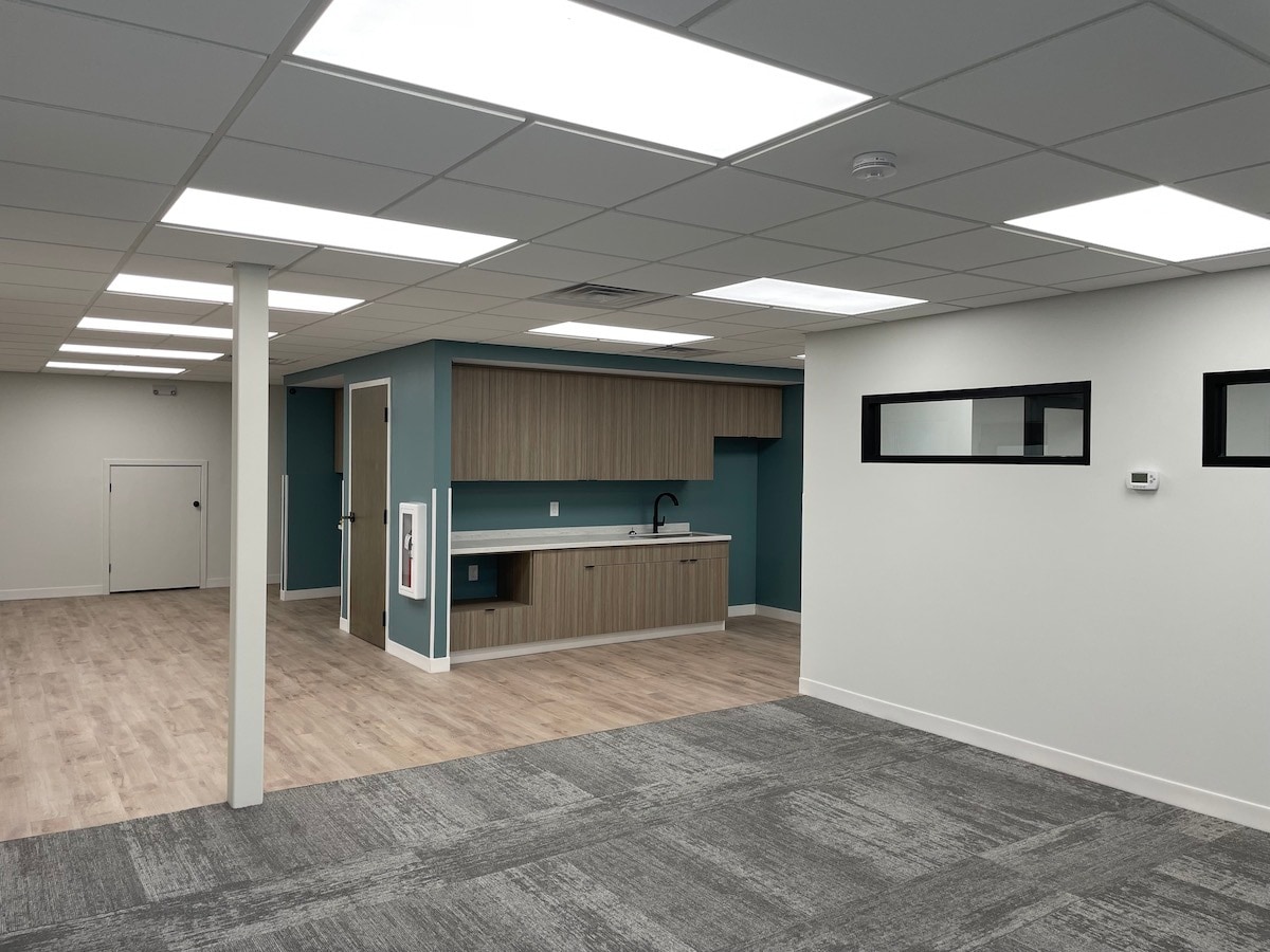 107 W 6th North St, Summerville, SC for lease Interior Photo- Image 1 of 7