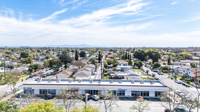 More details for 12848 Paramount Blvd, Downey, CA - Retail for Lease
