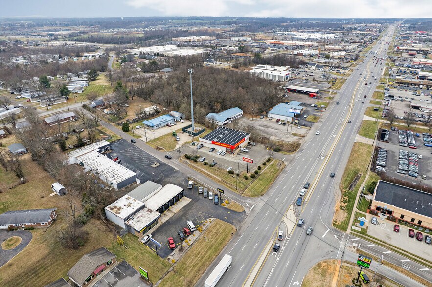 100 Gray St, Elizabethtown, KY à vendre - Photo du bâtiment - Image 3 de 9