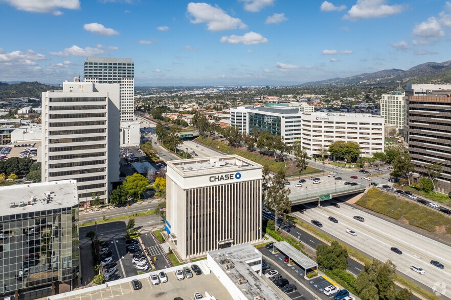 620 N Brand Blvd, Glendale, CA for lease - Aerial - Image 2 of 5