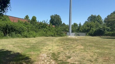 1035 Donnelly Ave SW, Atlanta, GA à louer - Vidéo sur l’inscription commerciale 