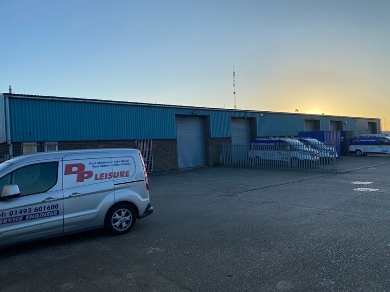 Morton Peto Rd, Great Yarmouth for lease - Building Photo - Image 3 of 3