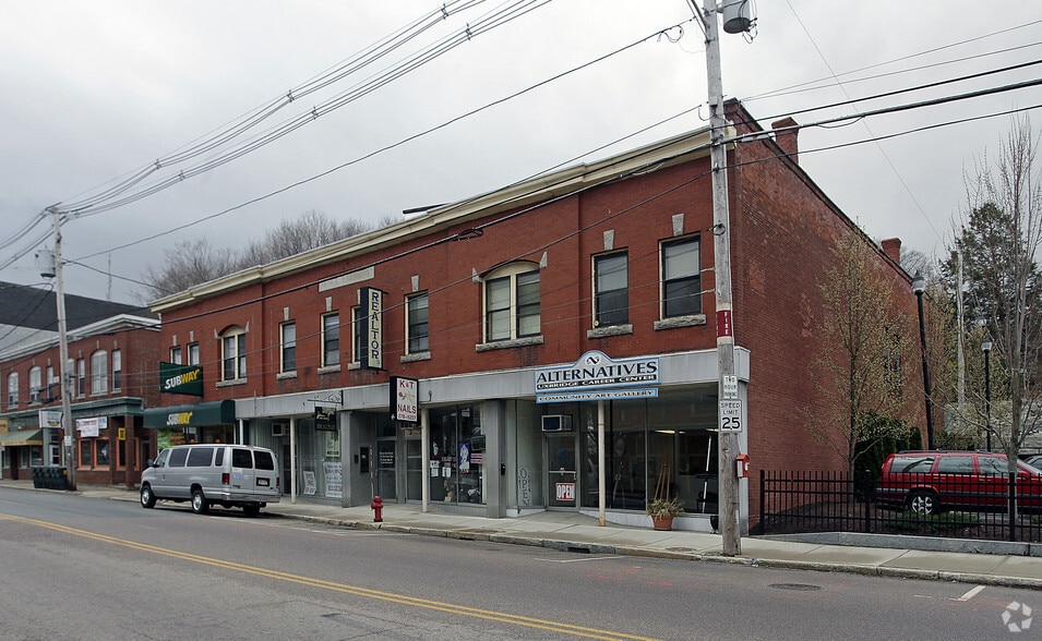 5 S Main St, Uxbridge, MA for lease - Building Photo - Image 2 of 4