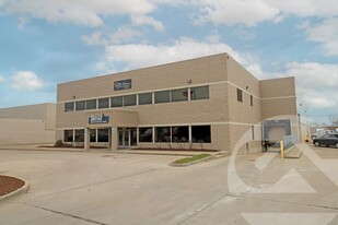 6990 Murthum Ave, Warren MI - Entrepôt