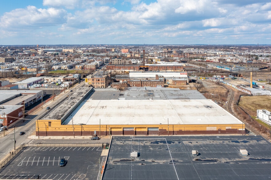 2235 Castor Ave, Philadelphia, PA for lease - Building Photo - Image 1 of 3