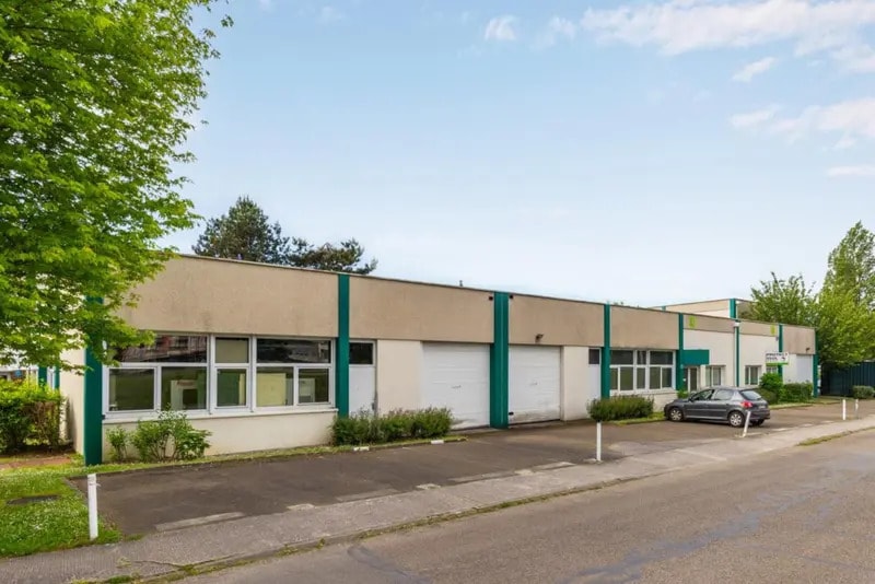 1 Rue Eugène Hénaff, Trappes for lease - Building Photo - Image 3 of 4
