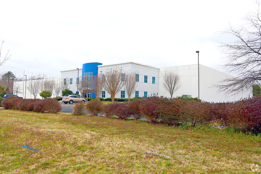 1010 Obici Industrial Blvd, Suffolk, VA à vendre - Photo principale - Image 1 de 1