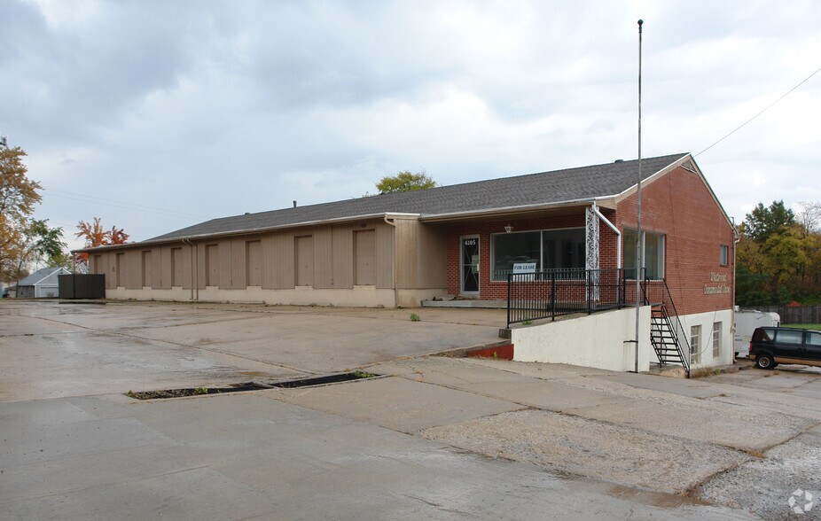 6101-6105 Arlington Ave, Kansas City, MO à vendre - Photo du bâtiment - Image 2 de 4