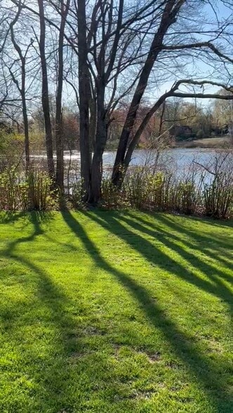 2825 Marne Hwy, Hainesport, NJ for sale - Commercial Listing Video - Image 2 of 14