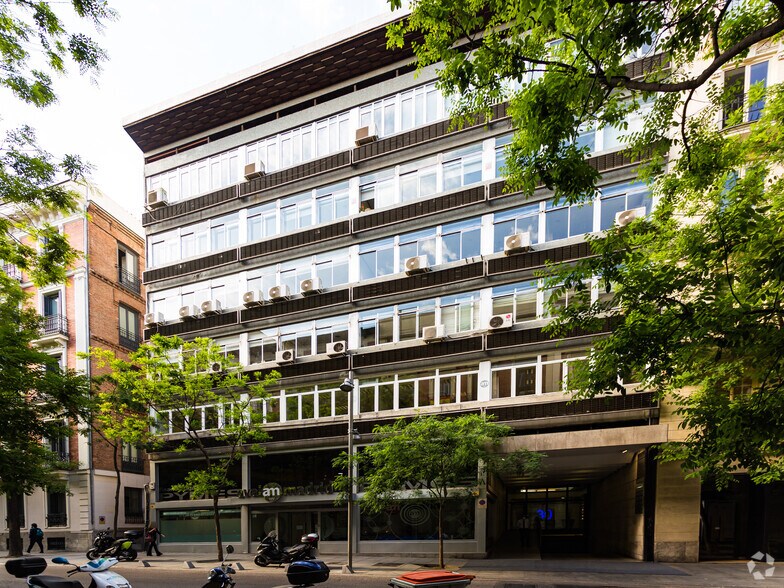 Calle de Jorge Juan, 30, Madrid, Madrid à louer - Photo principale - Image 1 de 3
