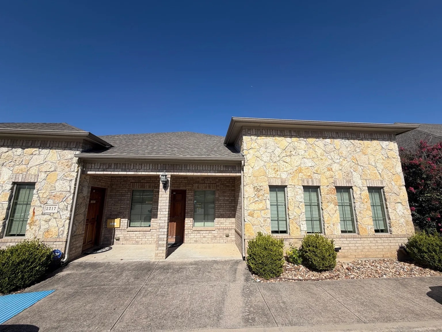 2217 Martin Dr, Bedford, TX for lease Building Photo- Image 1 of 10