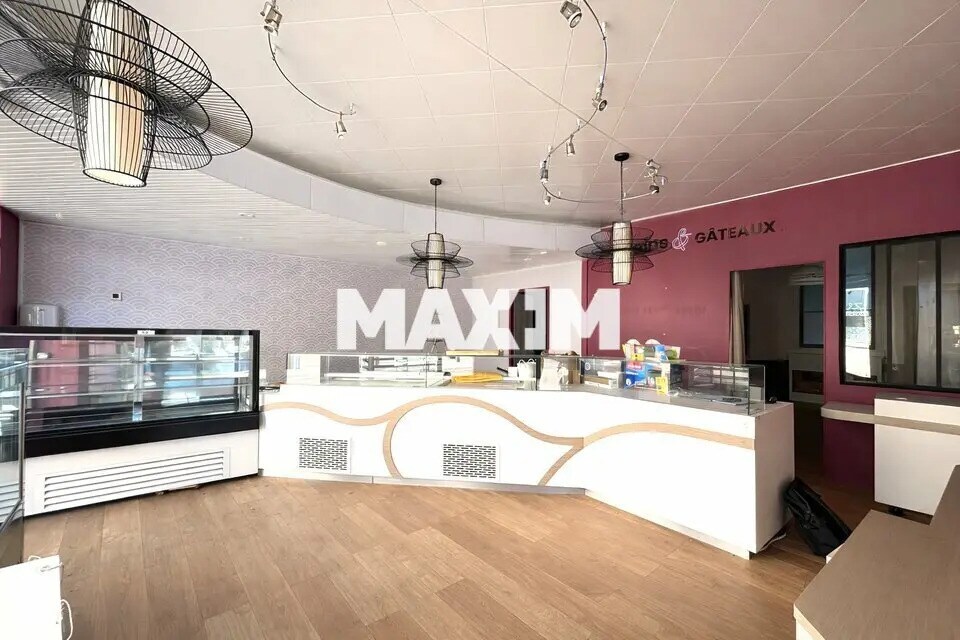 83 Rue Chabot Charny, Dijon for lease Interior Photo- Image 1 of 8