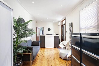 4 Robert St, Rozelle for lease Interior Photo- Image 1 of 4