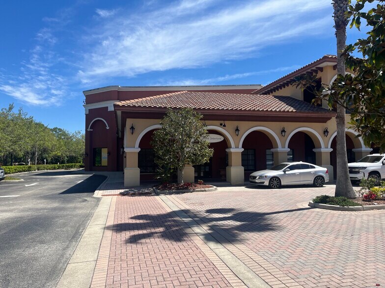 8205 Natures Way, Lakewood Ranch, FL à vendre - Photo du bâtiment - Image 1 de 17