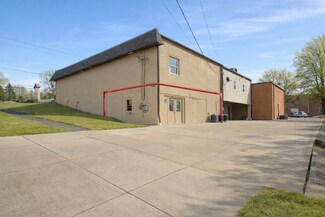 Plus de détails pour 670-680 High St, Wadsworth, OH - Commerce de détail à louer