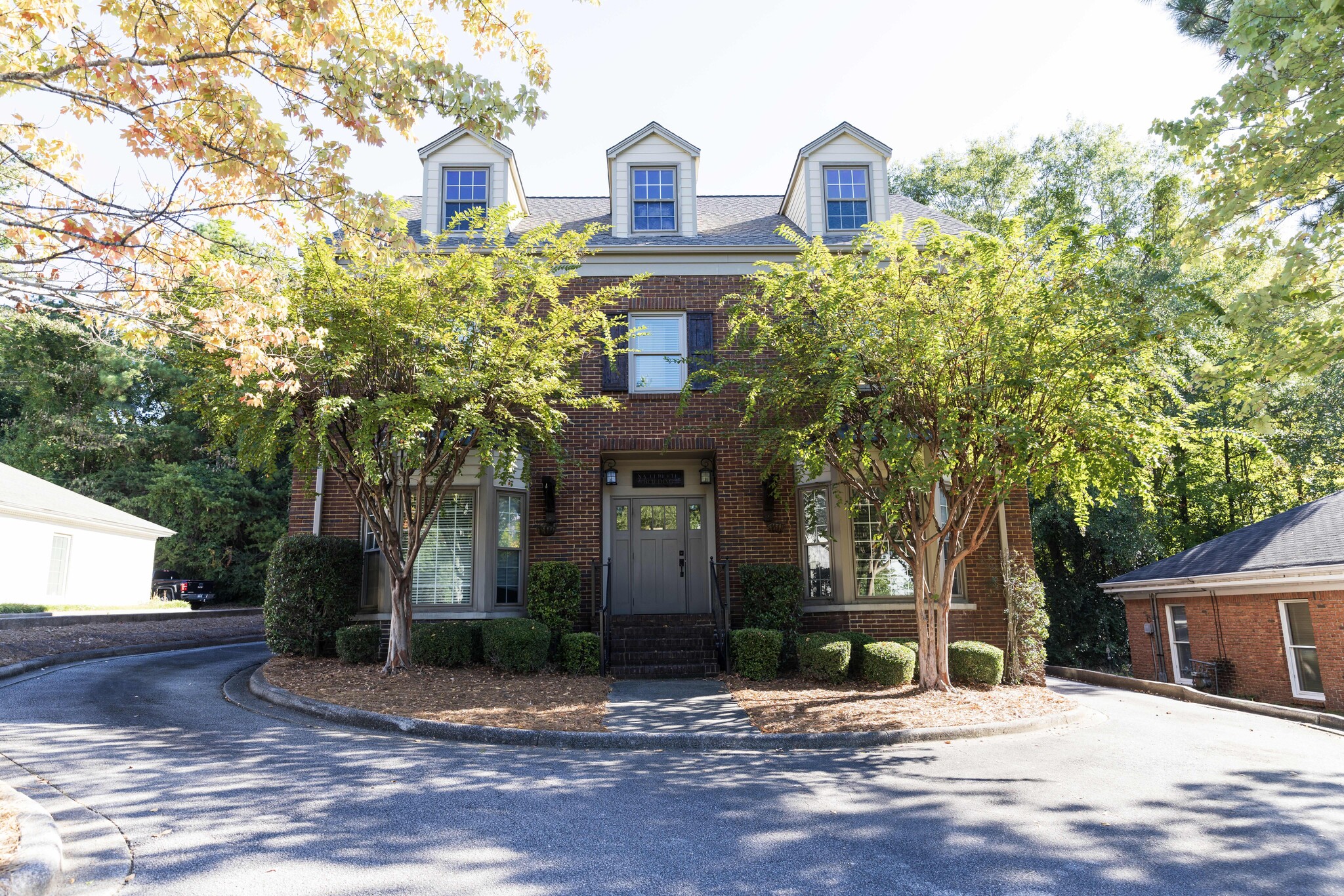 3585 Lornaridge Dr, Birmingham, AL for sale Building Photo- Image 1 of 13