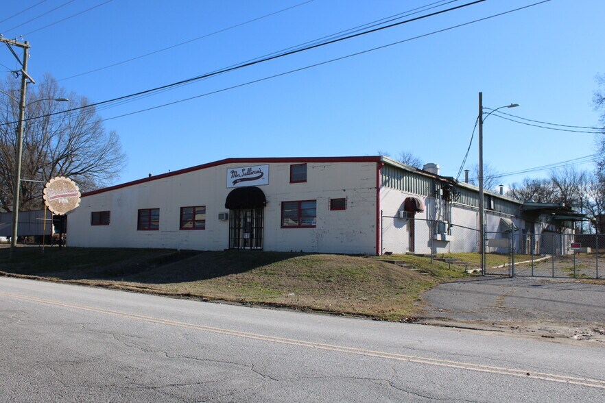 256 Preston St, Jackson, TN à vendre - Photo du bâtiment - Image 1 de 13
