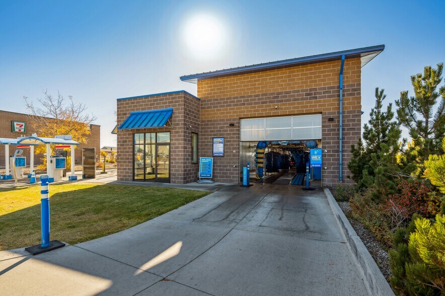 21435 E Quincy Ave, Aurora, CO à vendre - Photo du bâtiment - Image 3 de 12