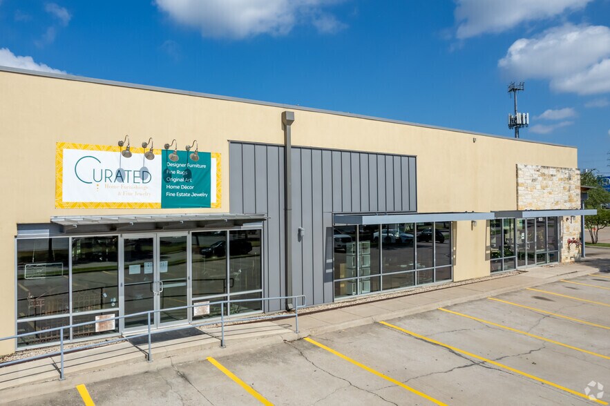 3301 Steck Ave, Austin, TX à louer - Photo du bâtiment - Image 2 de 6