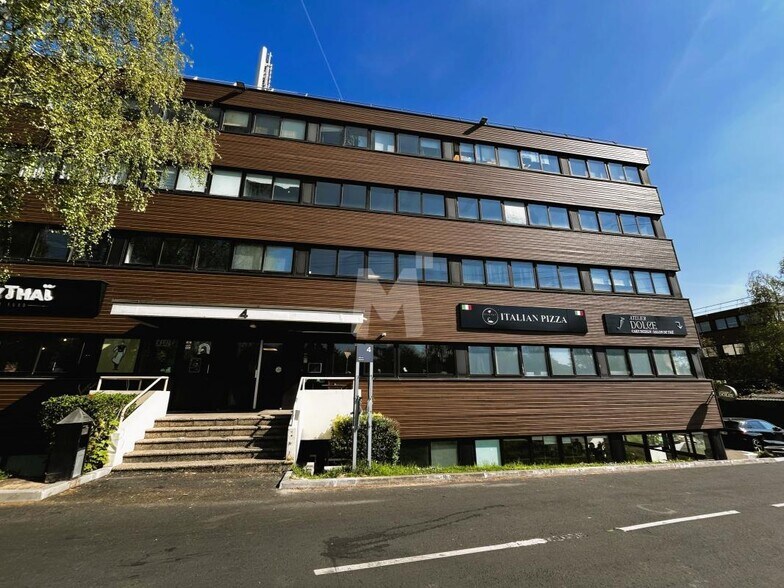 Office in Palaiseau for lease - Building Photo - Image 3 of 11