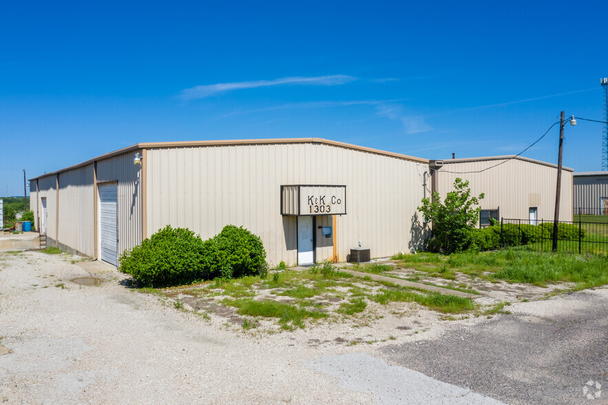 1303 Industrial Dr, Royse City, TX à vendre - Photo du bâtiment - Image 1 de 1