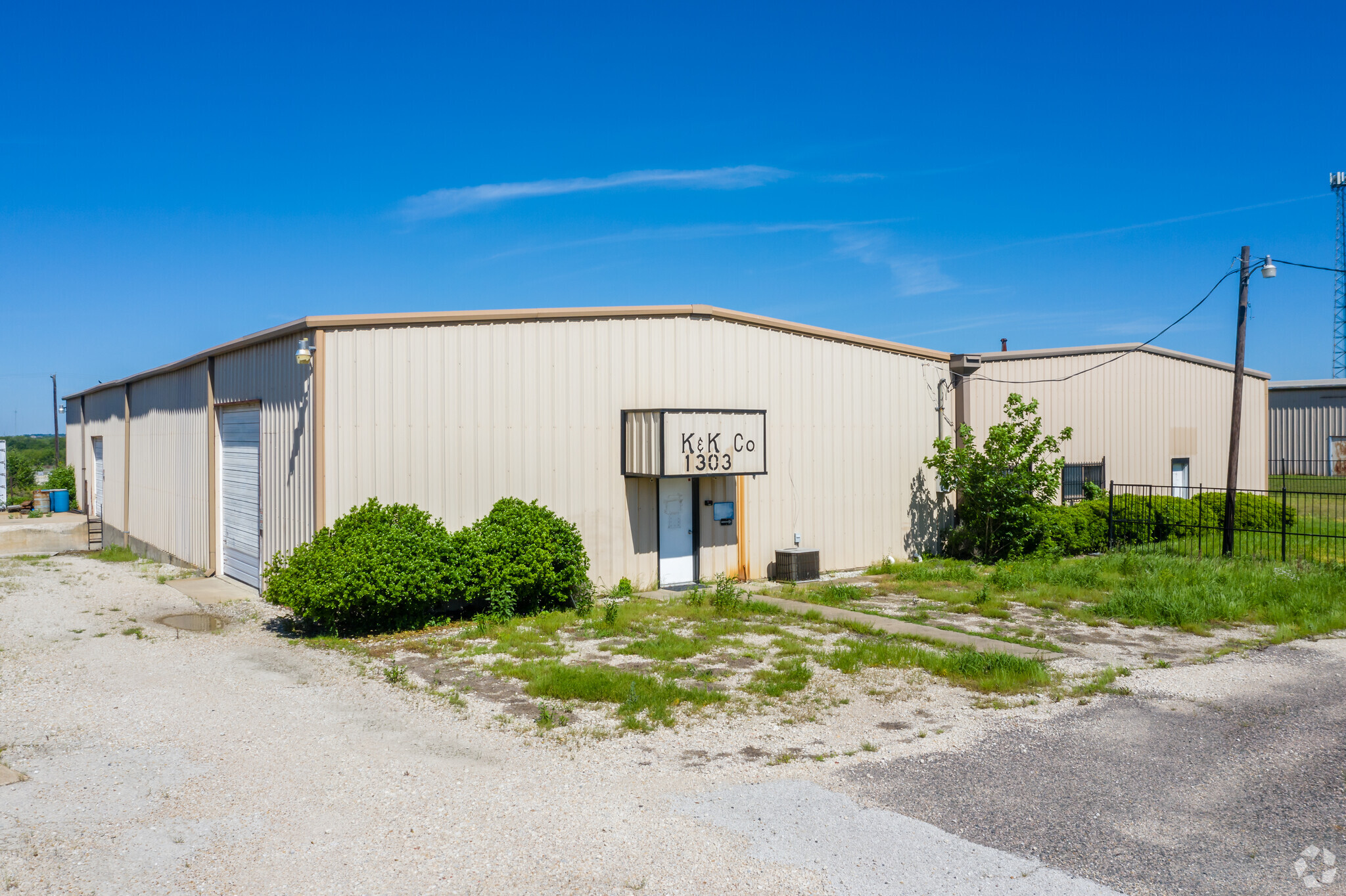 1303 Industrial Dr, Royse City, TX à vendre Photo du bâtiment- Image 1 de 1