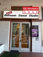 56 E Duarte Rd, Arcadia, CA à louer Photo intérieure- Image 1 de 4