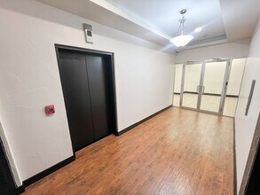 201-203 W Wall St, Midland, TX à louer Photo intérieure- Image 1 de 15