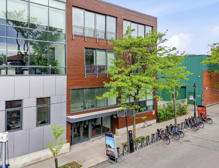 1360 Rue Ropery, Montréal, QC for lease - Building Photo - Image 1 of 5
