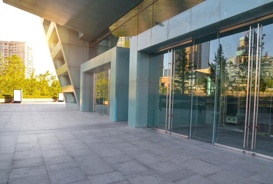 Industrial in SEVILLA, Sevilla for lease - Building Photo - Image 1 of 10
