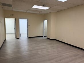 460 E Carson Plaza Dr, Carson, CA for lease Interior Photo- Image 1 of 5