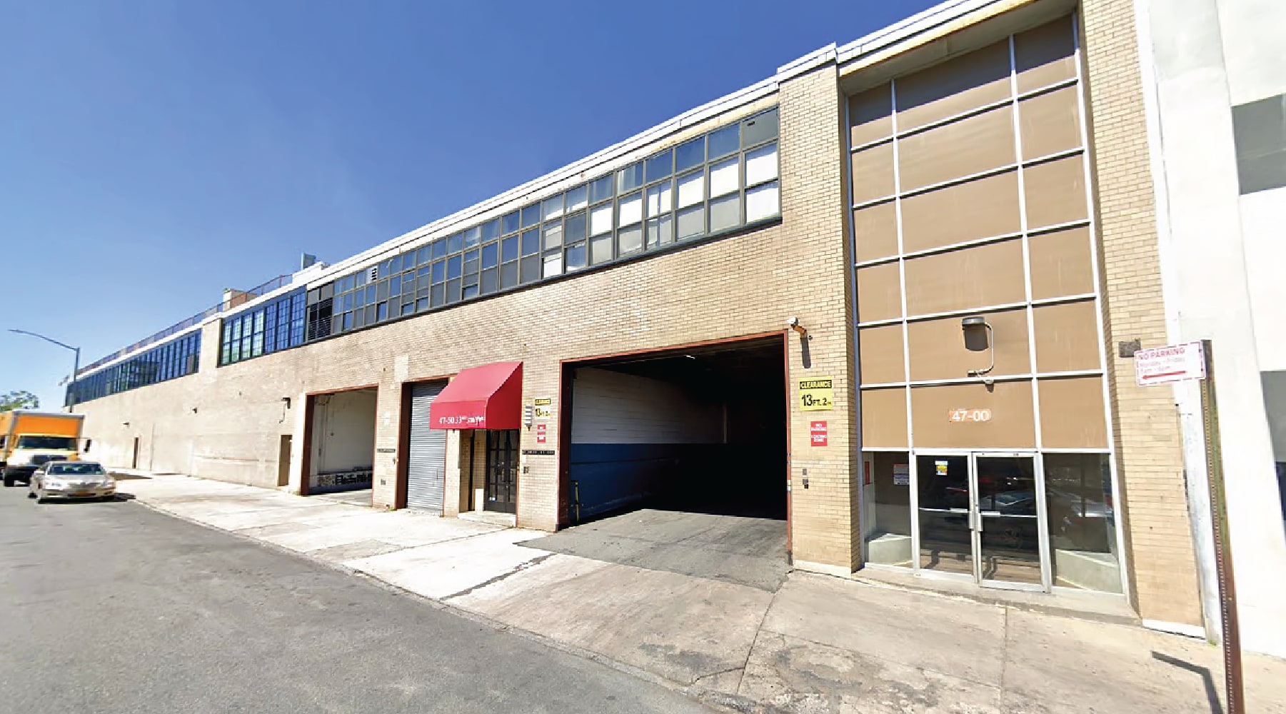 33-00 47th Ave, Long Island City, NY for lease Interior Photo- Image 1 of 4