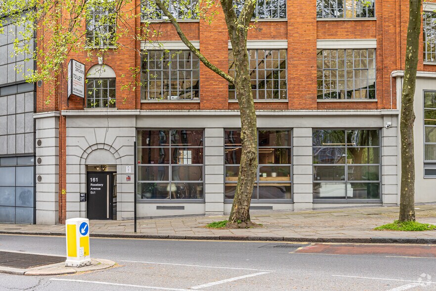 161-165 Rosebery Ave, Londres à louer - Photo du bâtiment - Image 3 de 3